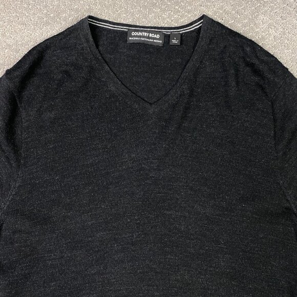 Country Road Merino Wool Sweater Men's Large Black V-Neck Pullover Jumper - Picture 2 of 10